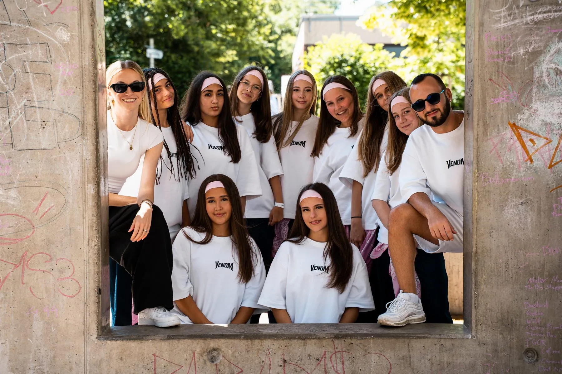 Die VenoM-Crew mit den Trainern Meli und Andi